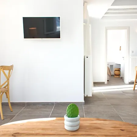 Walking Distance Spacious With Balcony - Esencia Naxian Lägenhet